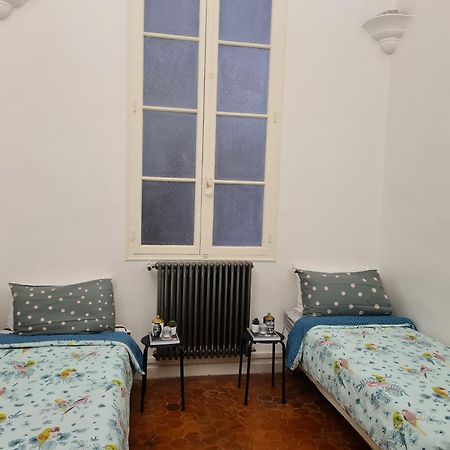 Labo Lägenhet Marseille Exteriör bild